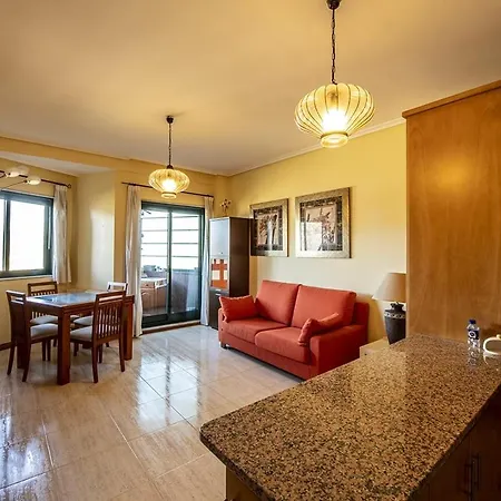 Samil Apartment, Primera Linea De Playa Con Wifi Y Garaje * Виго