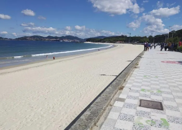 Samil Apartment, Primera Linea De Playa Con Wifi Y Garaje Vigo