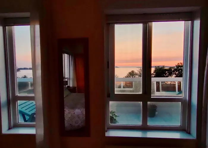 Samil Apartment, Primera Línea De Playa Con Wifi Y Garaje Apartamento *