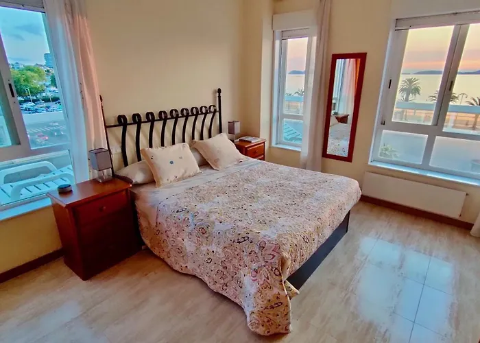 Samil Apartment, Primera Línea De Playa Con Wifi Y Garaje Apartamento Vigo